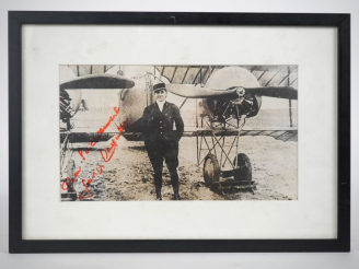 Vente aux enchères Photographie noir et blanc du boxeur aviateur Georges CARPENTIER.  Déd