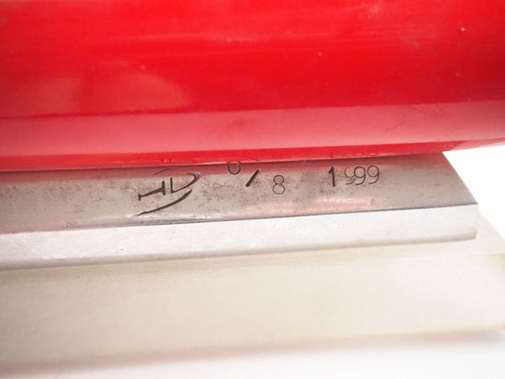 Sculpture en métal laqué rouge et chromé figurant un hydravion Macchi 