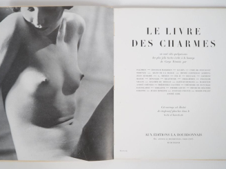 Vente aux enchères [PHOTOGRAPHIE]. LE LIVRE DES CHARMES. Paris, Éditions La Bourdonnais, 