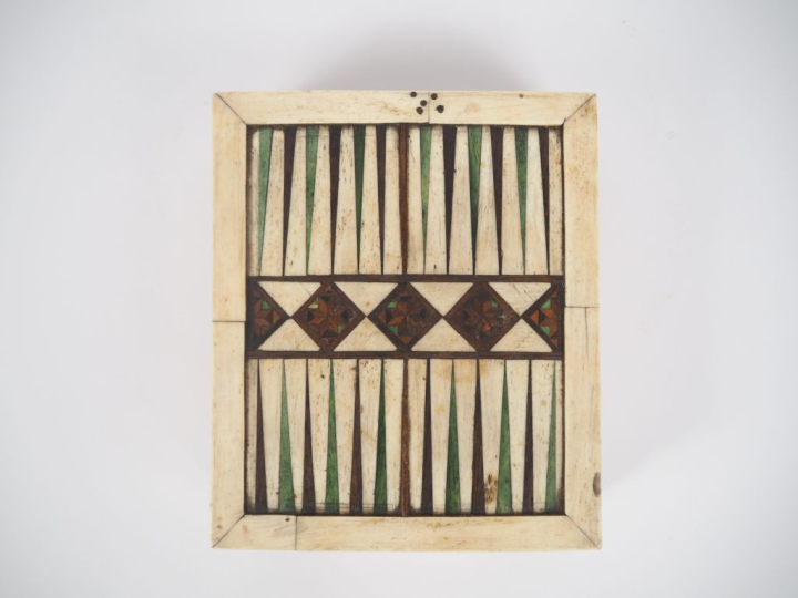 Atelier des Embriachi. Coffret fin XVème début XVIème italien en os, o