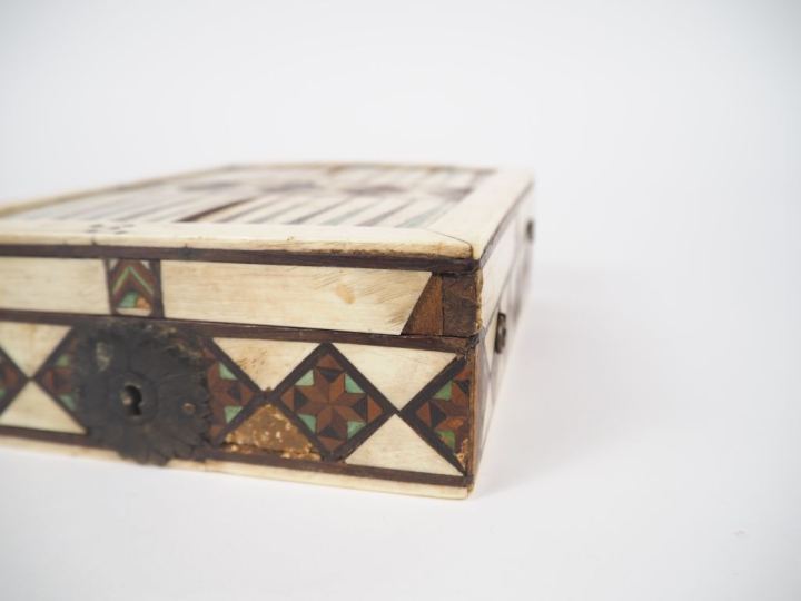 Atelier des Embriachi. Coffret fin XVème début XVIème italien en os, o