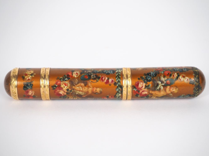 Etui Napoléon III de style Louis XVI en vernis martin et pomponne, à d