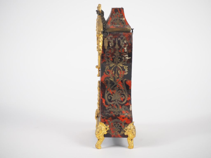 Porte-montre Napoléon IIII de style Louis XIV en forme de cartel, à dé