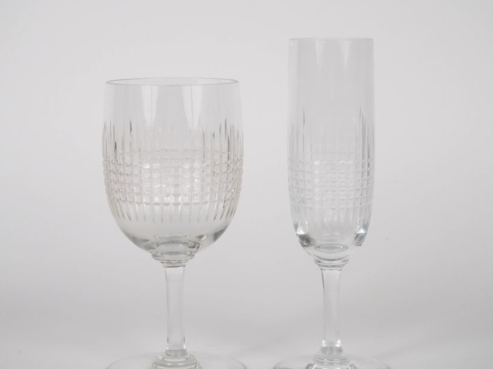 BACCARAT. Partie de service de verres en cristal comprenant 10 verres 