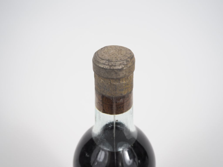 1 BOUTEILLE CHÂTEAU LA TOUR BLANCHE 1er CC SAUTERNES - 1947 - LB