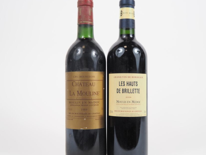 2 BOUTEILLES MOULIS EN MÉDOC : 1 CHÂTEAU LA MOULINE 1989 - BG/1 LES HA
