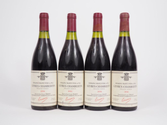 Vente aux enchères 4 BOUTEILLES GEVREY CHAMBERTIN DOMAINE TRAPET   FILS - 1990 - 2 à 2,5 