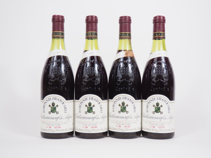 4 BOUTEILLES CHÂTEAUNEUF DU PAPE BARONNE D'ESTOUARD - 1983 : 1 ETS/2 d