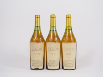 Vente aux enchères 3 BOUTEILLES ROLET PÈRE   FILS 1984 : 2 ARBOIS/1 CÔTES DU JURA