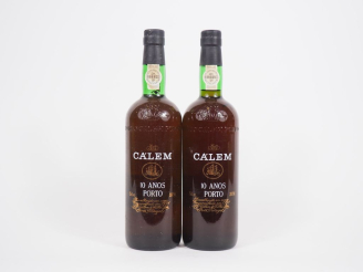 Vente aux enchères 2 BOUTEILLES PORTO CALEM "10 ANOS"