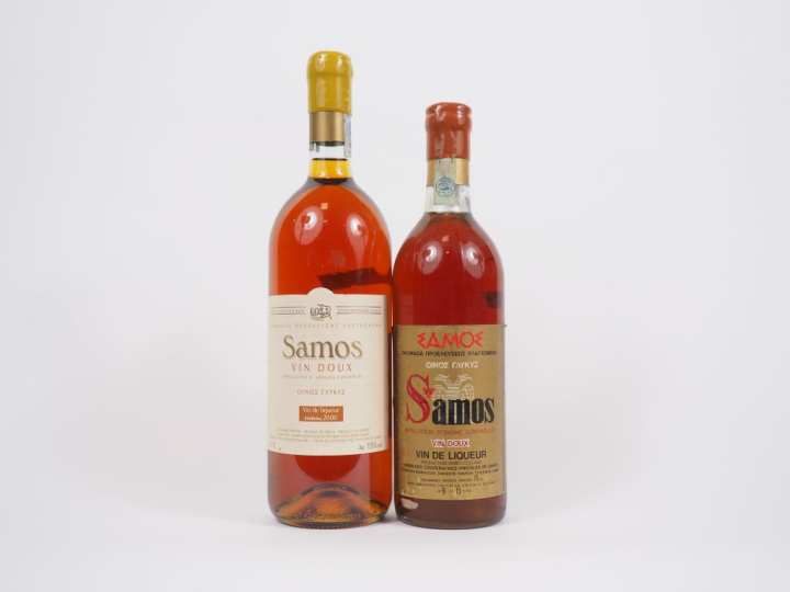 2 BOUTEILLES VIN DOUX DE LIQUEUR SAMOS (GRÈCE) : 1 de 2000/1 de 1966