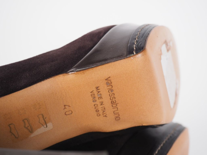 Vanessa BRUNO Paire de cuissardes à talon et plateforme en cuir marron