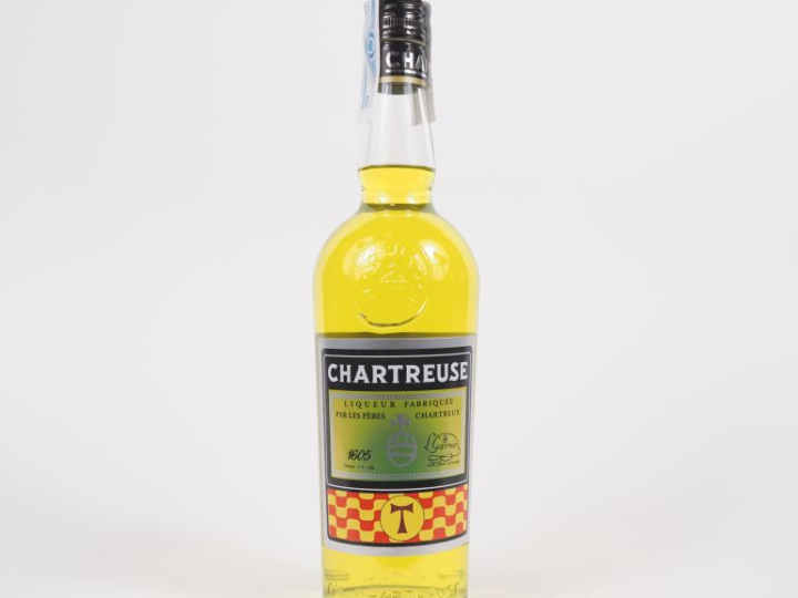 1 BOUTEILLE CHARTREUSE JAUNE EPISCOPALE LA TAU - 2019