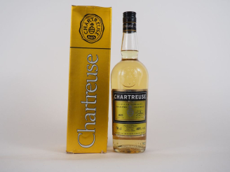 Vente aux enchères 1 BOUTEILLE CHARTREUSE JAUNE PERIODE 1982-1992 - ELA - FOND ÉTUI ACCID