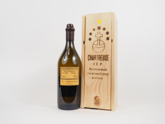 Vente aux enchères 1 BOUTEILLE CHARTREUSE JAUNE VEP - 2015