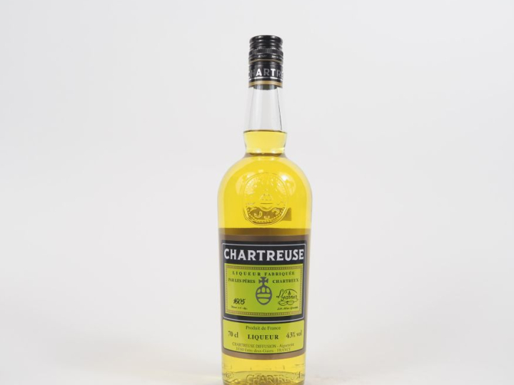 1 BOUTEILLE CHARTREUSE JAUNE - 2022