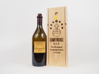 Vente aux enchères 1 BOUTEILLE CHARTREUSE JAUNE VEP - 2020 - N°0192