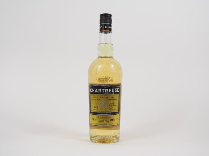 1 BOUTEILLE CHARTREUSE JAUNE PERIODE 1982-1992 - ELA