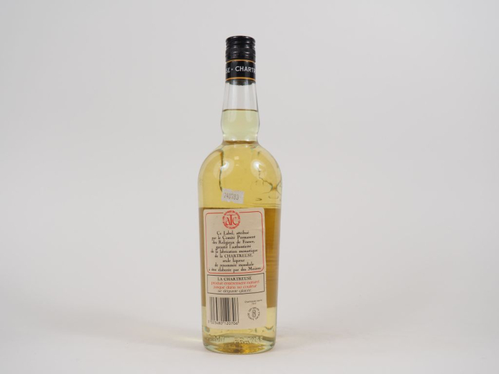 1 BOUTEILLE CHARTREUSE JAUNE PERIODE 1982-1992 - ELA