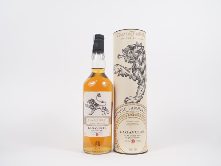 GAMES OF THRONES 'LIMITED EDITION' (10 BOUTEILLES) :  -LAGAVULIN 9 YEA