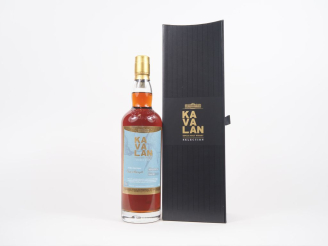 Vente aux enchères KAVALAN SELECTION CASK N°W151217007A BOTTLE N°44/181 70 cl - 55.6 %