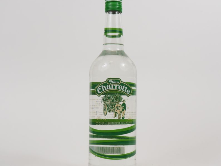 1 BOUTEILLE RHUM CHARRETTE BLANC TRADITIONNEL 49 ° - 2004