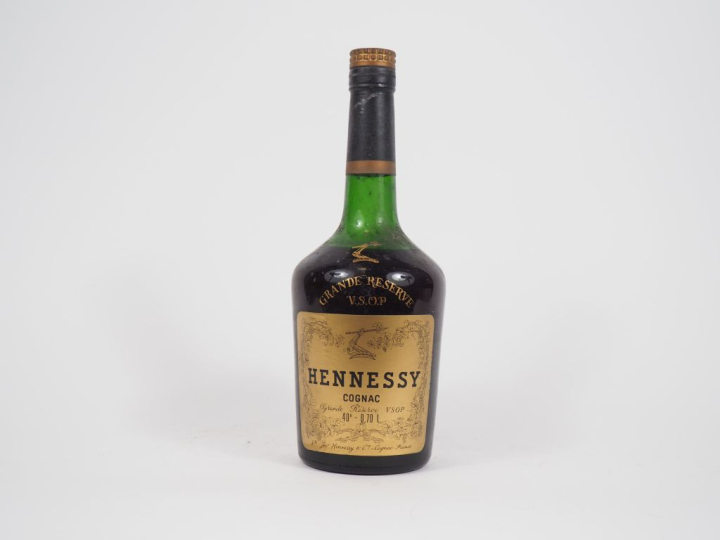 1 BOUTEILLE COGNAC HENNESSY 'GRANDE RÉSERVE' V.S.O.P.
