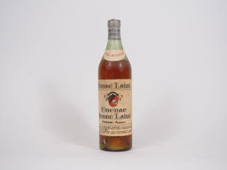 Vente aux enchères 1 BOUTEILLE COGNAC AUTHENTIQUE ANDRÉ LAINÉ - BS - CAPS ABIMÉE