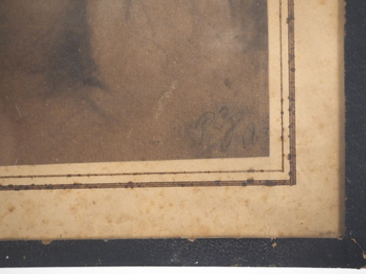 Ecole française XIXème. "portrait de jeune fille romantique" Dessin au