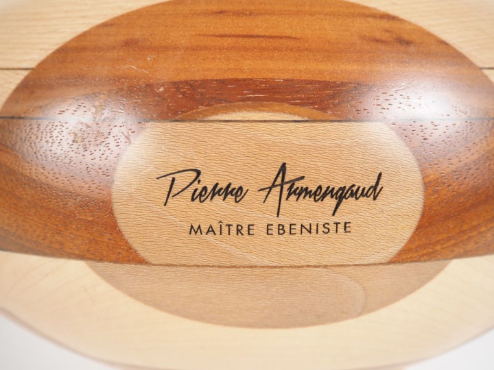 Pierre ARMENGAUD.   Trois ballons de rugby en marqueterie.
