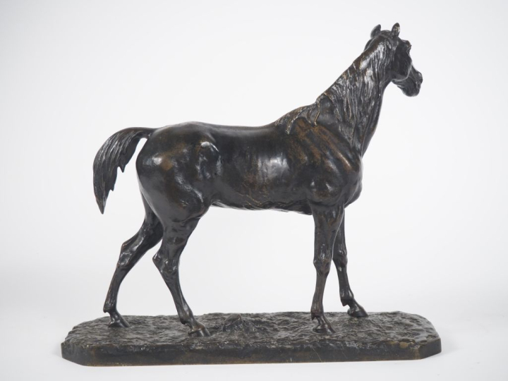Pierre Jules MENE.  "la jument Redinha".  Sculpture en bronze à patine