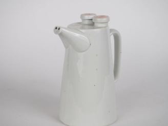 Vente aux enchères Verseuse à eau de Seltz. H. 22,5 cm