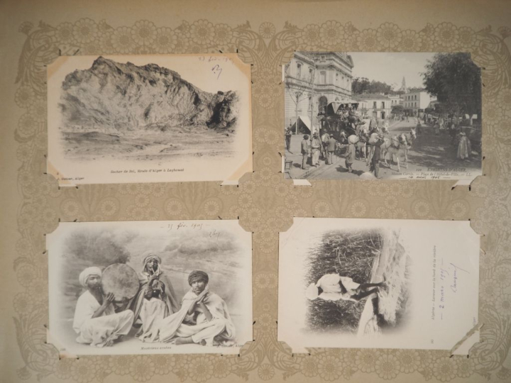 Album vers 1900 de cartes postales "Algérie, Alger, types d'Afrique du