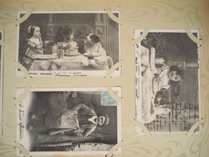 Album de cartes postales vers 1900 "Afrique du Nord", belle reliure Ar