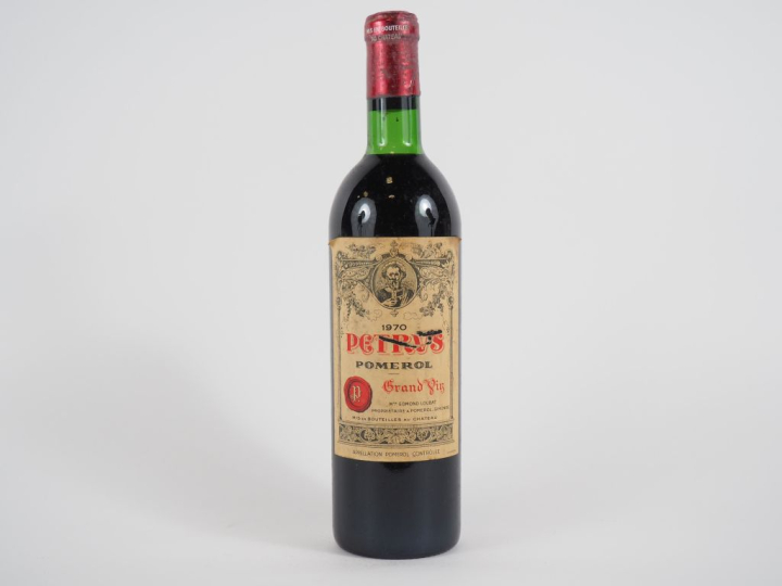 1 BOUTEILLE PETRUS POMEROL - 1970 - BG/EA/CAPSULE LÉGER SALE