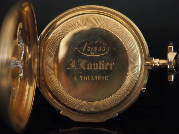 Montre de gousset Napoléon III trois tons d'or 750.  Cadran à chiffres