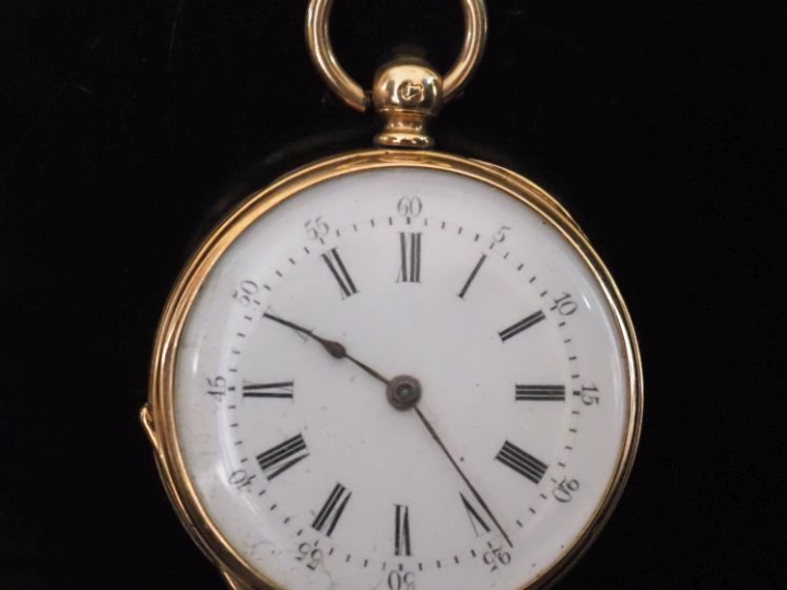 Montre de col Napoléon III en ro jaune 750.  Cadran à chiffres romains