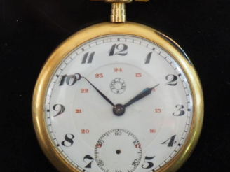 Vente aux enchères DOLLAR Montre de gousset en ro jaune 750. Cadran à chiffres arabes pou