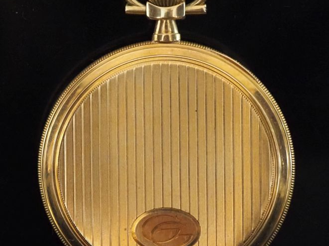 LIP Montre de gousset de style Art déco en or jaune 750.  Cadran à chi