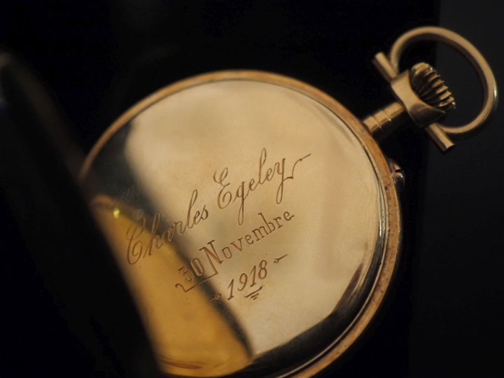 Charles EGELEY Montre de gousset en or jaune 750.  Cadran à chiffres a