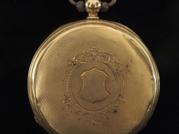 Montre de gousset en or jaune 750.  Cadran à chiffres romains pour les