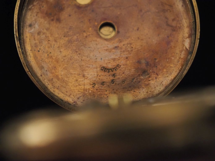 Montre de gousset en or jaune 750.  Cadran à chiffres romains pour les