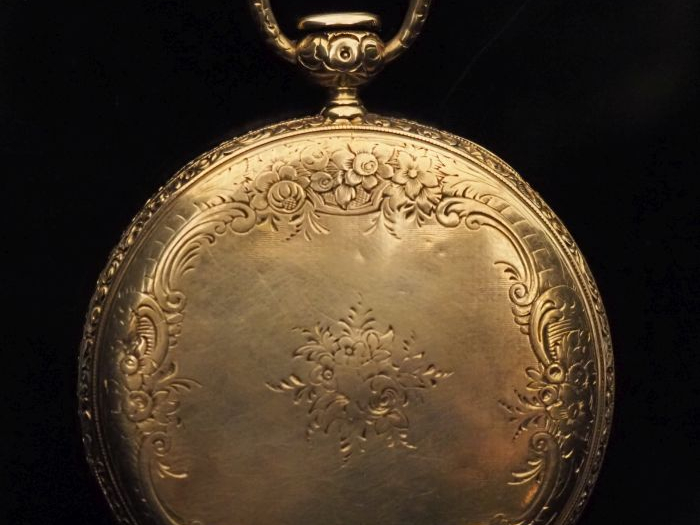 Montre de gousset en or jaune 750.  Cadran à chiffres romains pour les