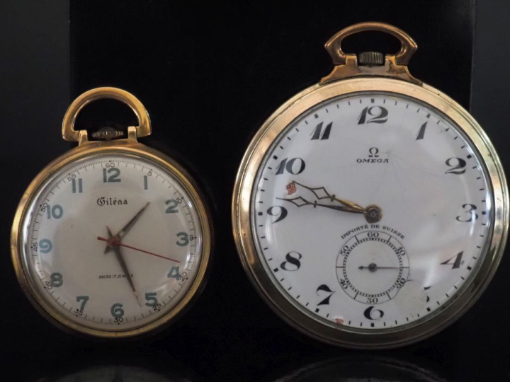 OMEGA,  Montre de gousset de style Art déco en plaqué or.  Cadran émai