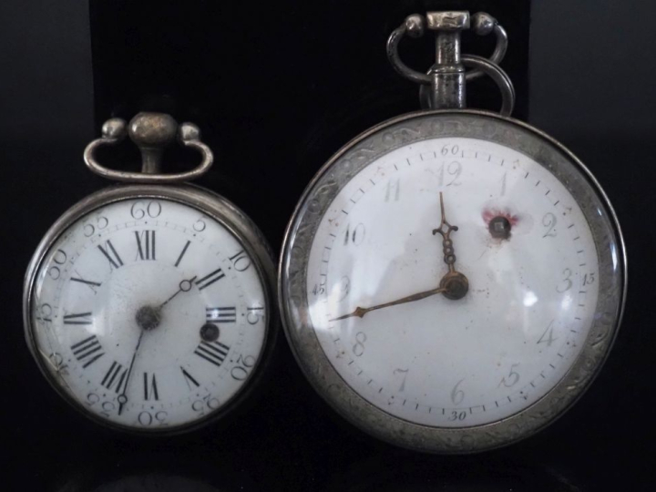 CHERAY, à Besançon Montre de gousset dite "oignon" en argent.  Cadran 