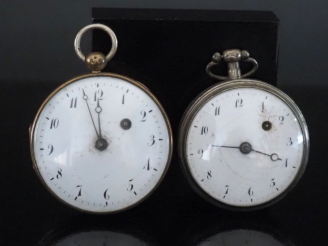 Vente aux enchères Ensemble comprenant :  - une montre de gousset à coq en argent.  Cadra