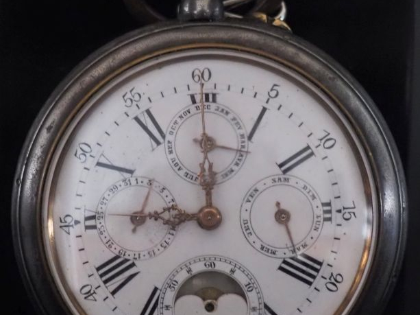 Montre de gousset régulateur à calendrier et phases de la lune en acie