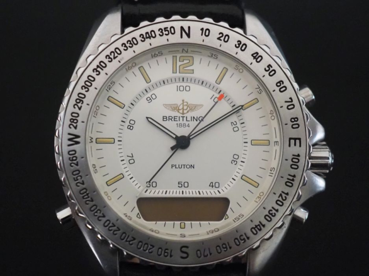 BREITLING 1884, Pluton Ref. A51038 Montre chronographe en acier, étanc
