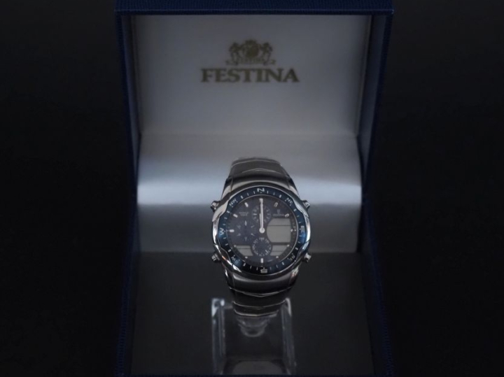 FESTINA, Multi-Chrono Montre bracelet à combinaison en acier.  Cadran 