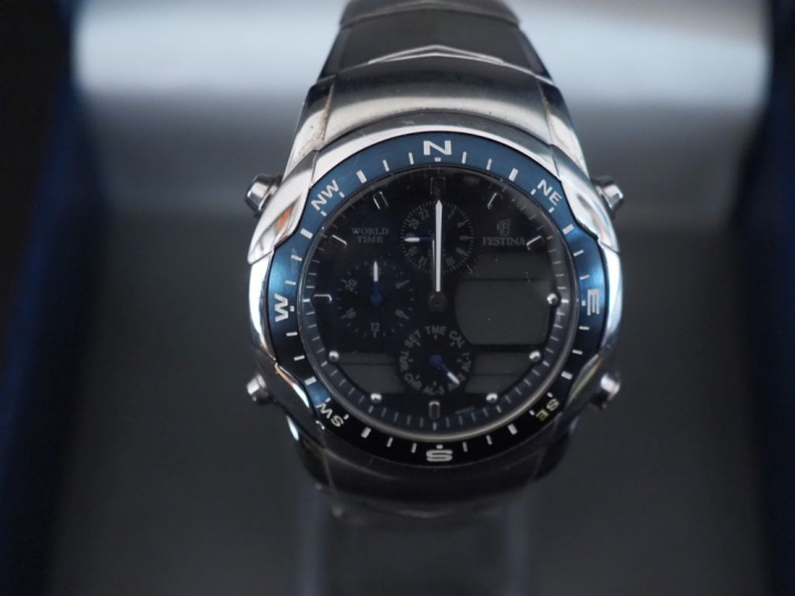 FESTINA, Multi-Chrono Montre bracelet à combinaison en acier.  Cadran 